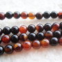 Agate negre sardonyx aprox 6 mm