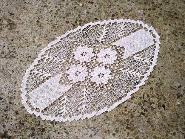 Dantela 124