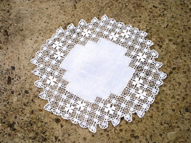 Dantela 128