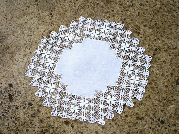 Dantela 128