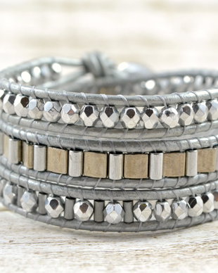 Bratara wrap cu snur de piele si cristale ''Shark skin''