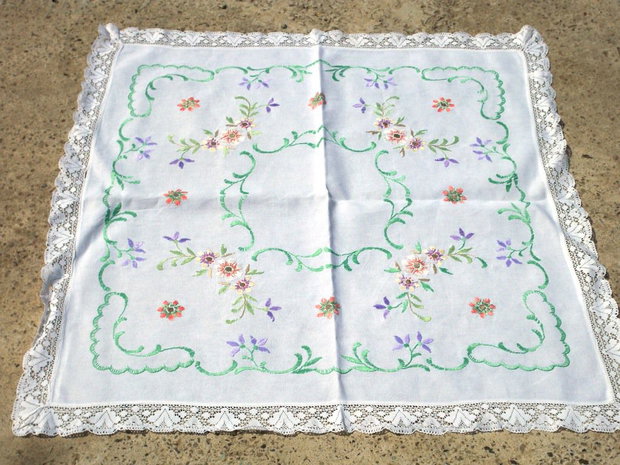Broderie 1-23