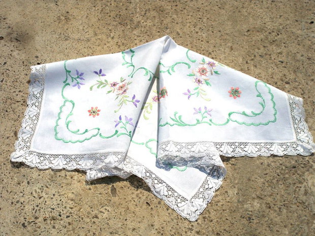 Broderie 1-23