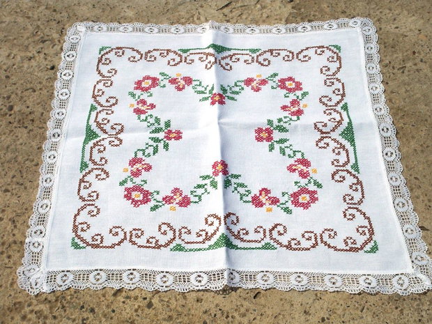 Broderie 1-24