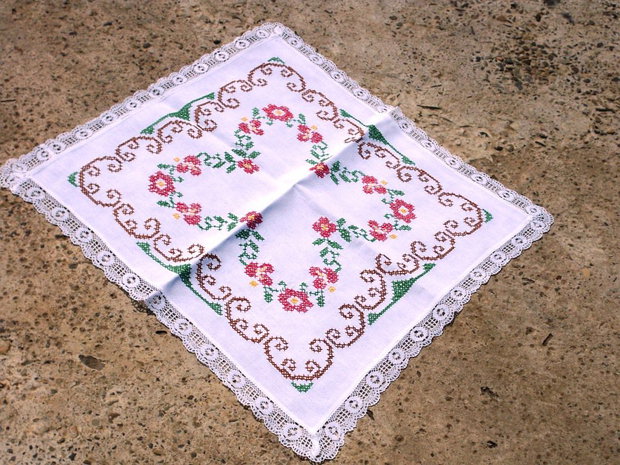 Broderie 1-24