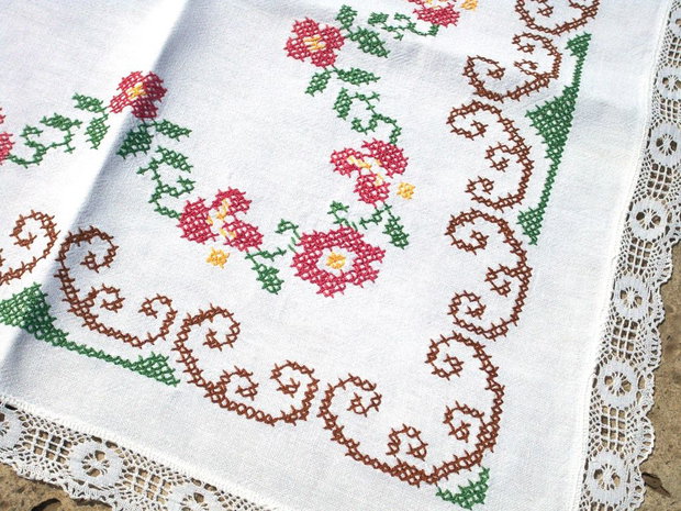 Broderie 1-24