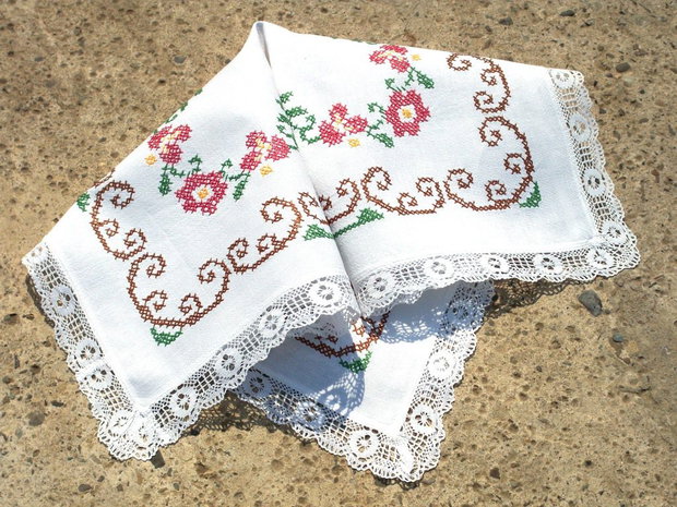 Broderie 1-24