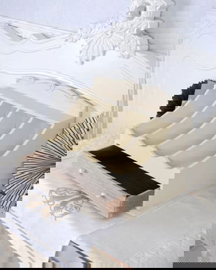 DULAP PT. TACAMURI DIN LEMN MASIV ALB CU BEJ