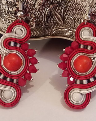 Cercei soutache rosu-alb