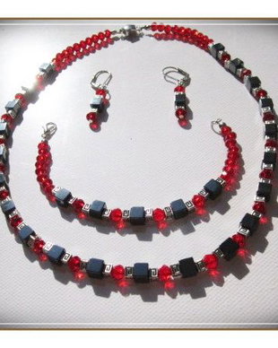 SET- CRISTAL ROSU SI HEMATIT NEGRU