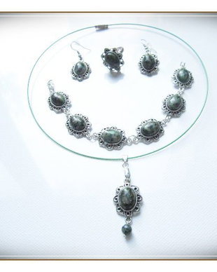 SET-RUBY-ZOISIT- 2