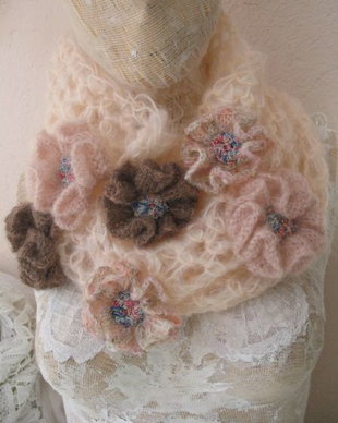 Guler/fular/accesoriu crosetat
