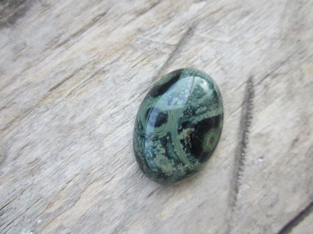 Cabochon jasp green stone, 25x18 mm