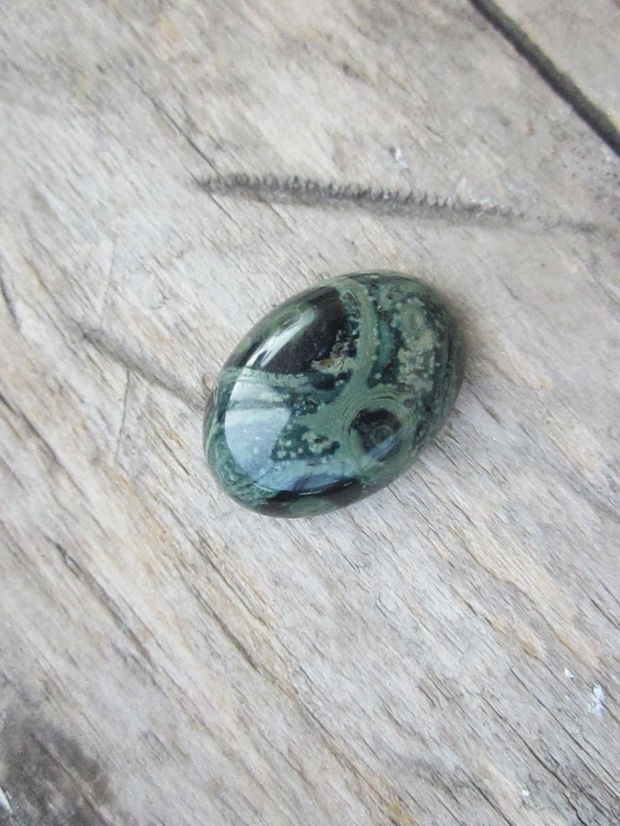 Cabochon jasp green stone, 25x18 mm