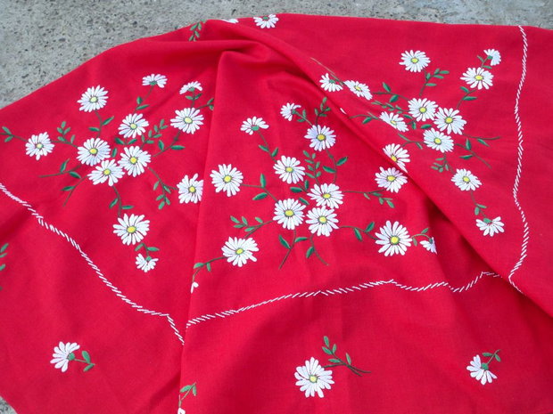 Broderie margarete
