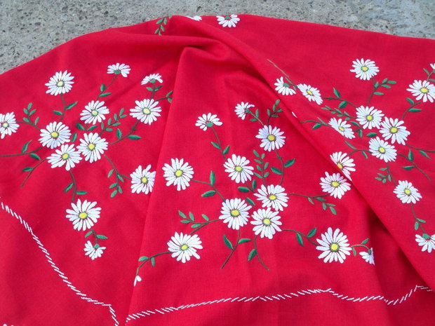 Broderie margarete