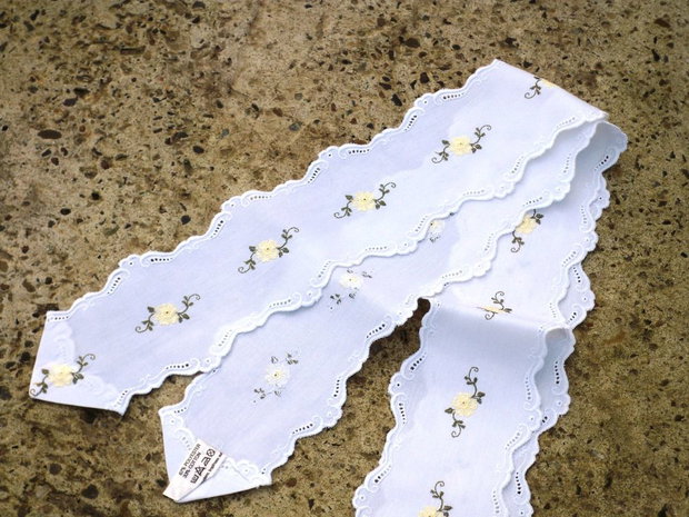 Banda decorativa brodata 2