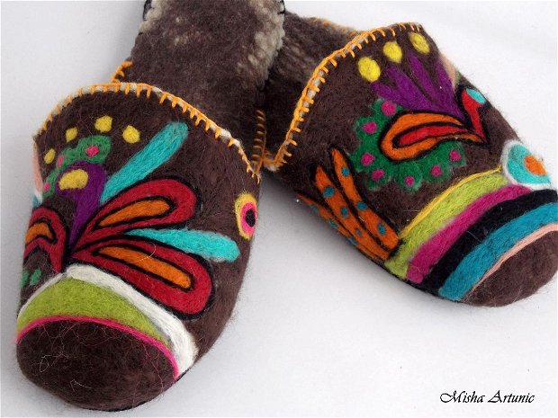 Papuci de casa impasliti cu model mexican, pentru femei