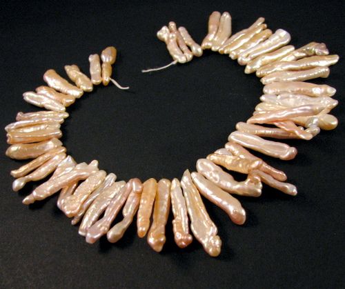 9149 - Perle Biwa, 20-30mm, 19cm