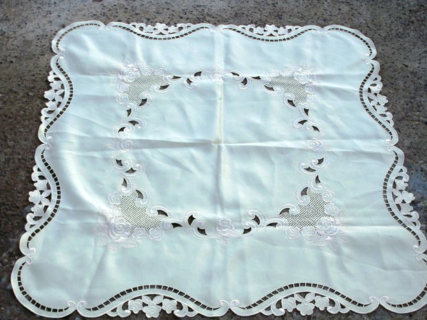 Broderie 1-27