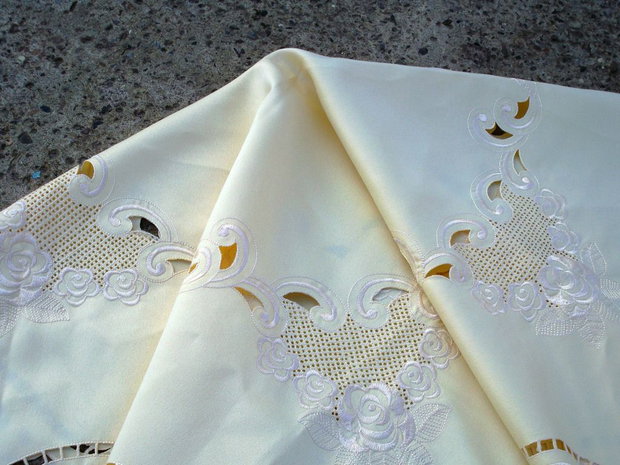 Broderie 1-27