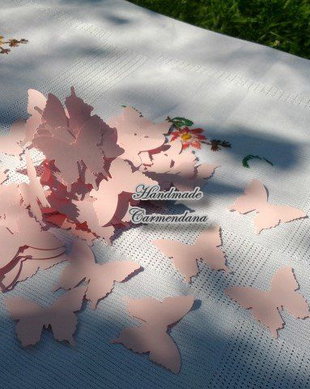 Confetti fluturi