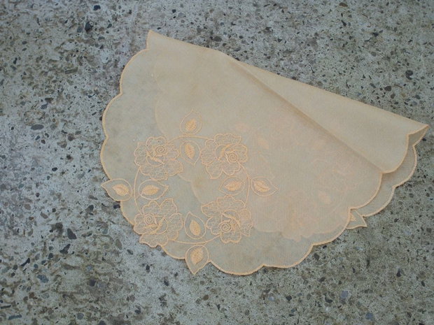 Broderie 1-33