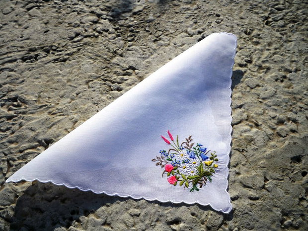 Broderie 1-35