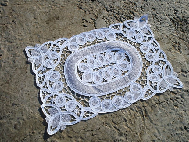 Broderie 1-38