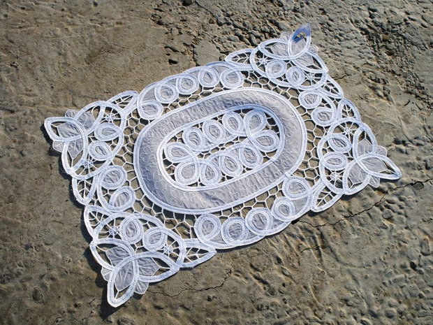 Broderie 1-38