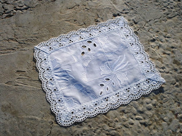 Broderie 1-38