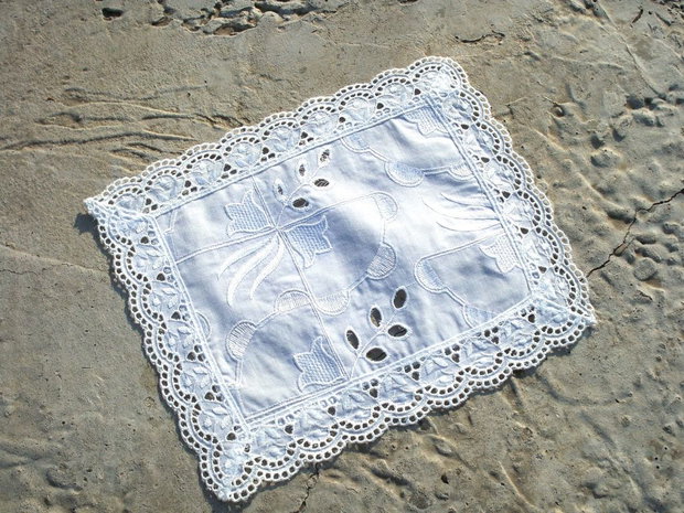 Broderie 1-38
