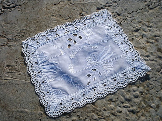 Broderie 1-38