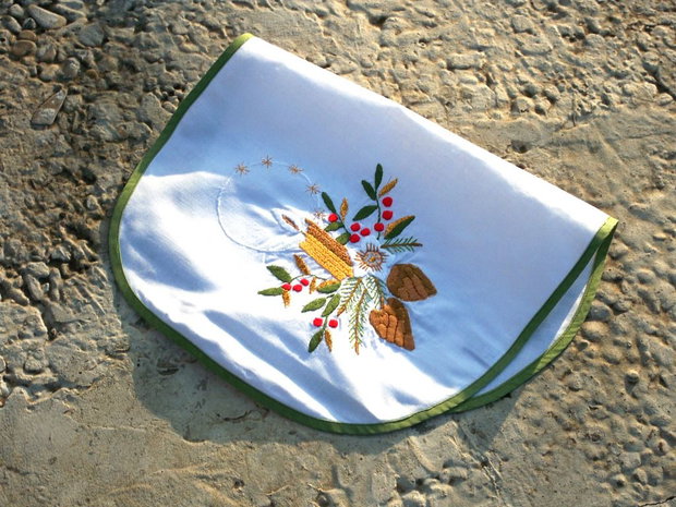 Broderie 1-44