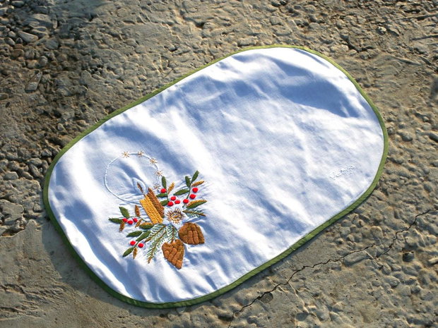 Broderie 1-44