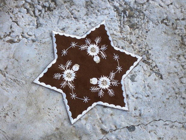 Broderie Craciun 13