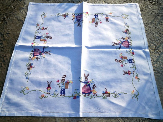 Broderie iepurasi1