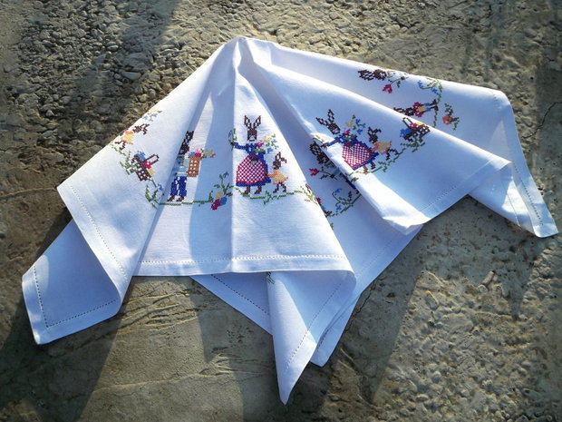 Broderie iepurasi1