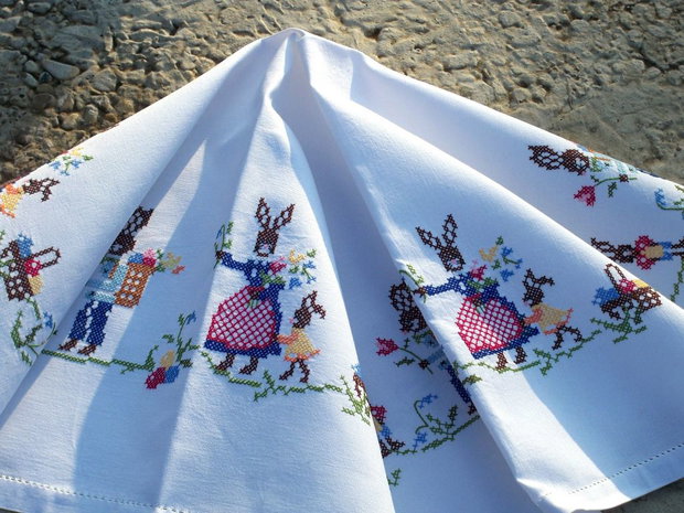 Broderie iepurasi1