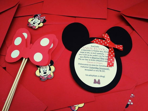 Invitatii Minnie Mouse