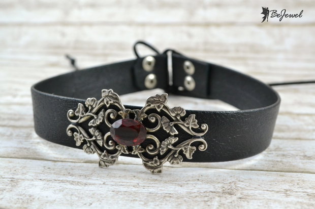 Choker piele cu element decorativ placat cu argint ''Ruby''