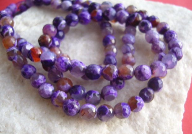 Agate mov  degrade fatetate aprox 6 mm