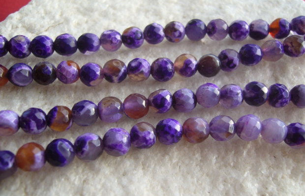 Agate mov  degrade fatetate aprox 6 mm