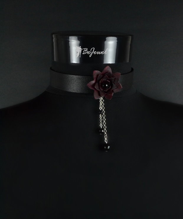 Choker din piele  si onix ''Contesse''