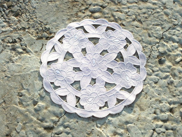 Broderie 1-51