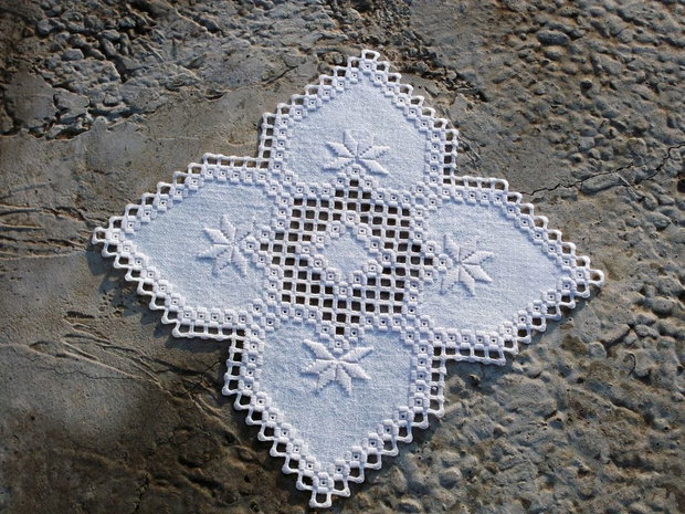 Broderie 1-53