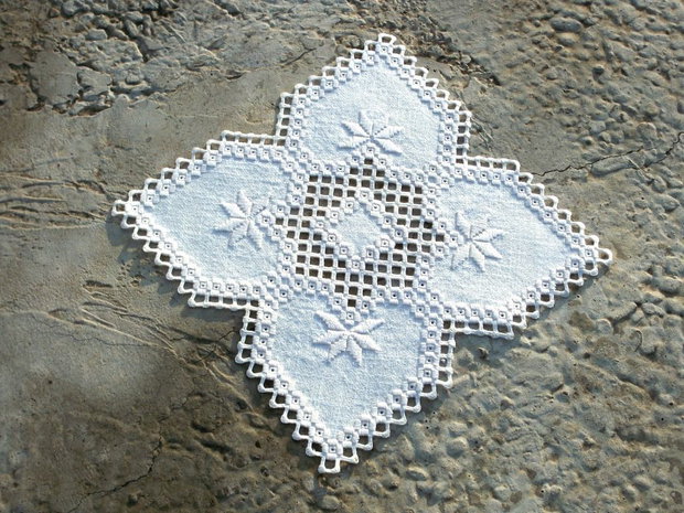 Broderie 1-53