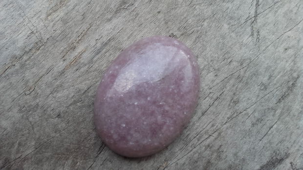 Cabochon lepidolit 40x30mm