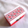 Cutie lemn cu motiv traditional 27829