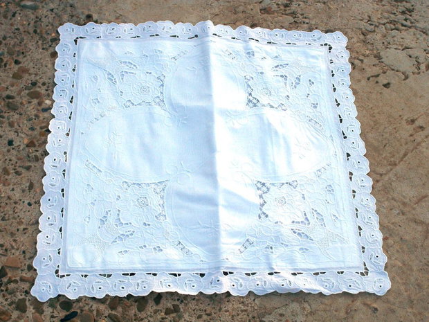 Broderie 1-66